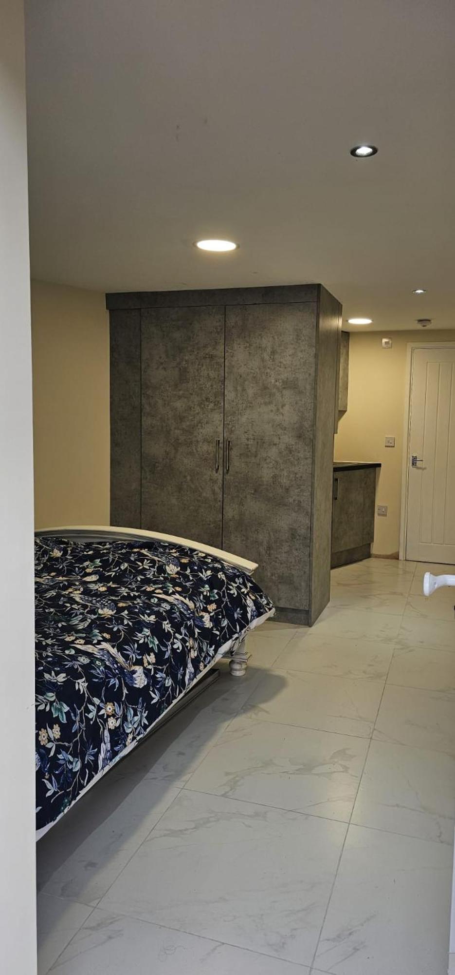 Cozy Studio Near To Tube Station Redbridge Екстериор снимка