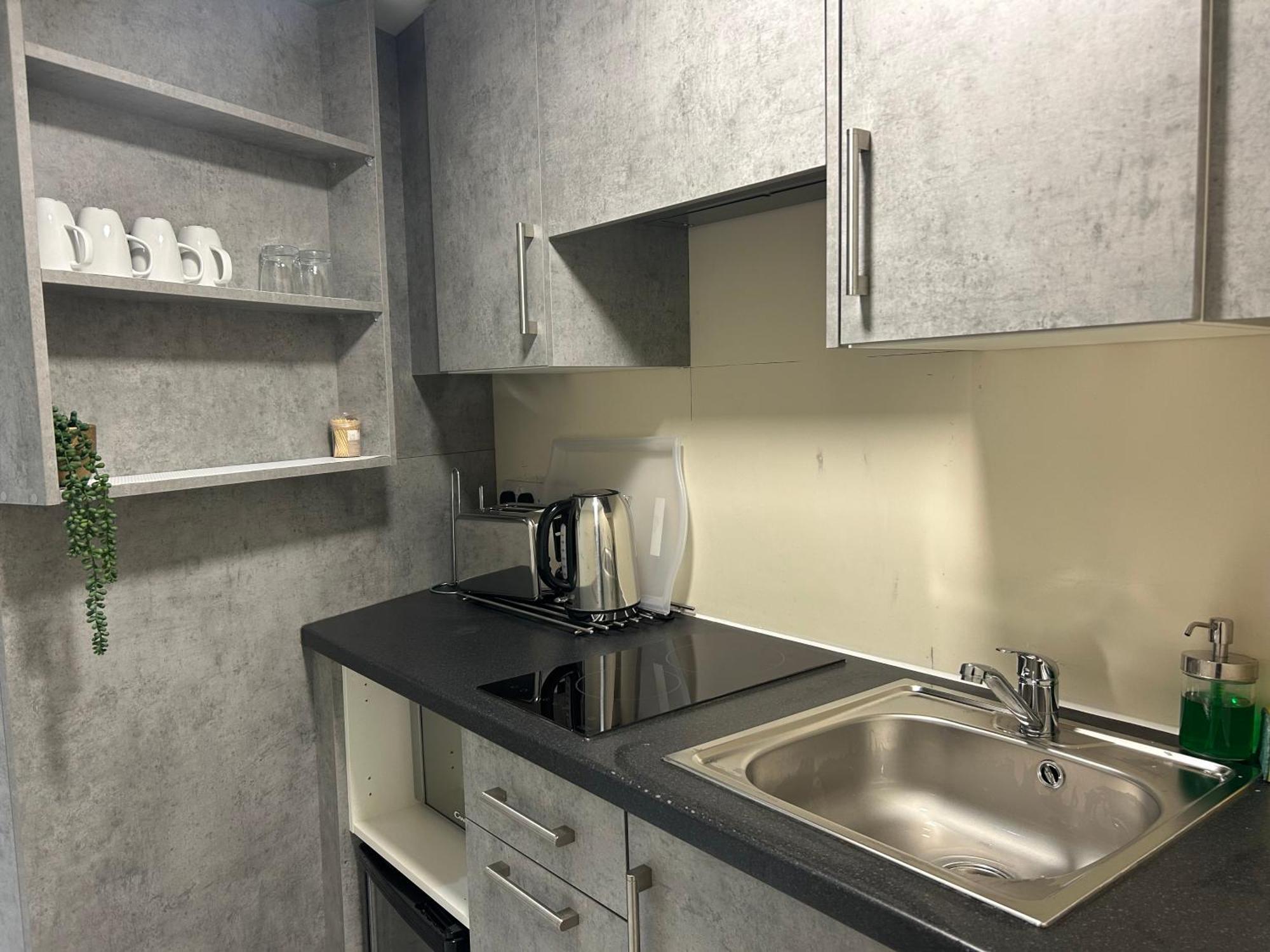 Cozy Studio Near To Tube Station Redbridge Екстериор снимка